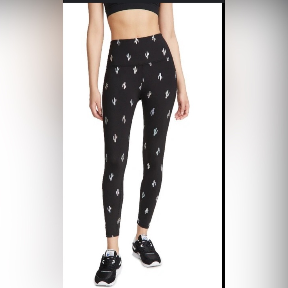 Black Cactus Print Women's Leggings